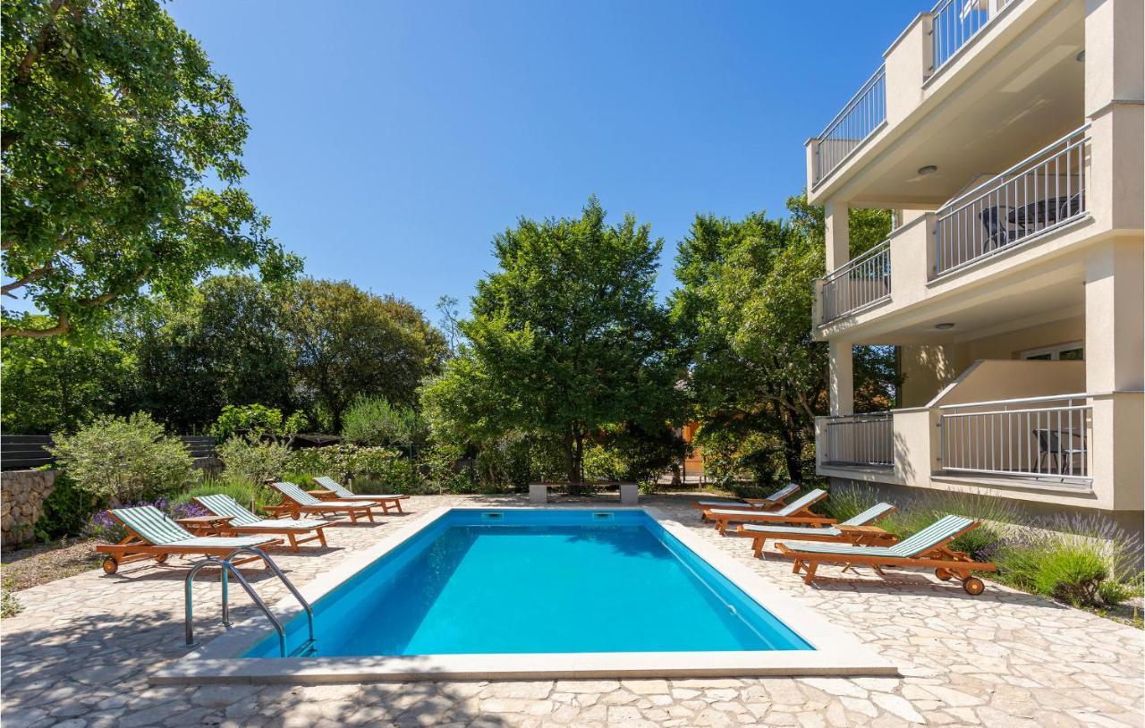 Beautiful Apartment In Pinezici With Wifi Exteriér fotografie