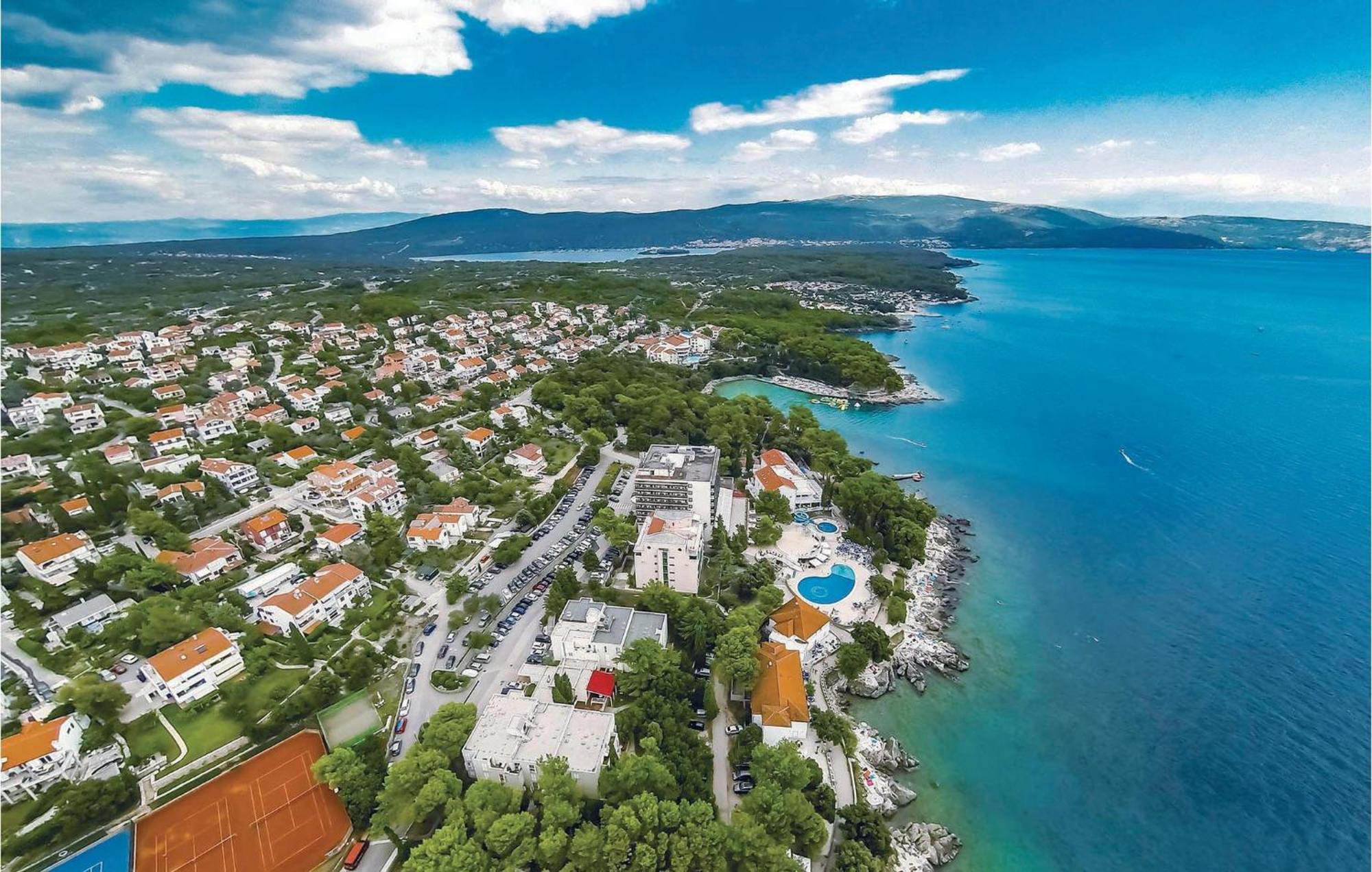 Beautiful Apartment In Pinezici With Wifi Exteriér fotografie